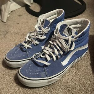 size  9.5 men size 11 women’s